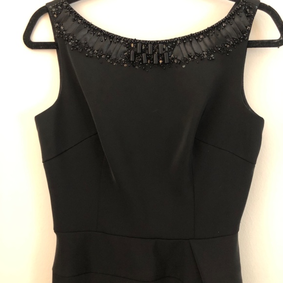 Cocktails Anyone? Gorgeous Teri Jon Cocktail Dress  LBD size 4 - Picture 3 of 8